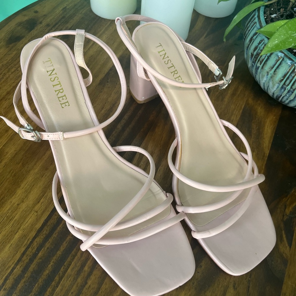 Women's Pink Strappy Sandals